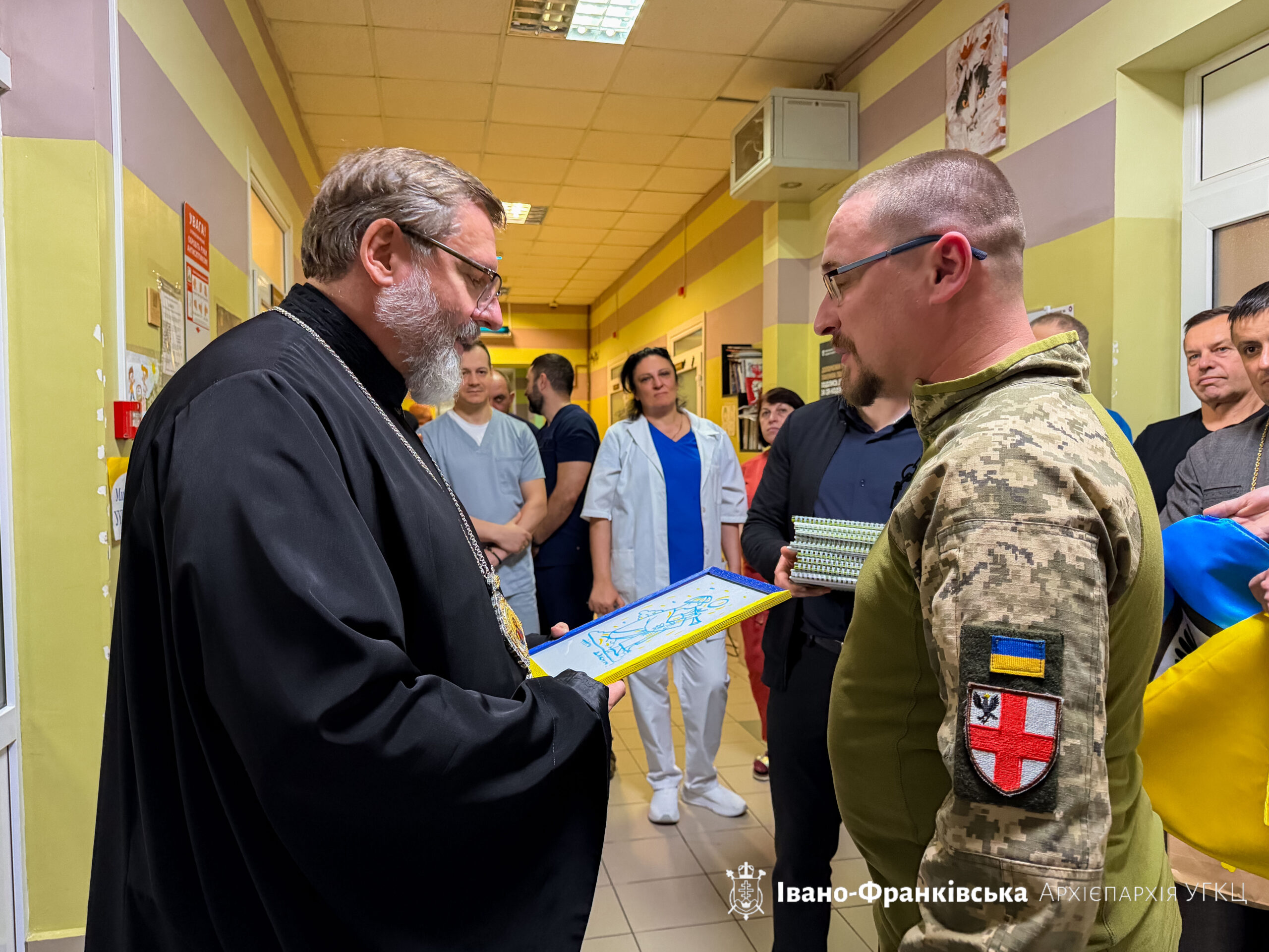 Глава УГКЦ відвідав поранених військових в Івано-Франківському військовому госпіталі