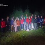 На Говерлі через негоду застрягли 33 туристи: їм допомагали рятувальники (ФОТО)