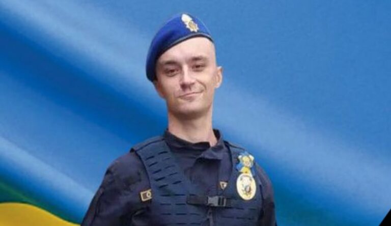 У Тлумачі відкрили меморіальну дошку полеглому захиснику Миколі Телепчуку (ВІДЕО)