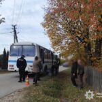 На Калущині рейсовий автобус наїхав на 4-річного хлопчика: дитина померла (ФОТО)