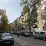 На вулиці Шевченка у Франківську заборонять паркування вдень: заїзд мешканцям — лише за дозволами (СХЕМА)