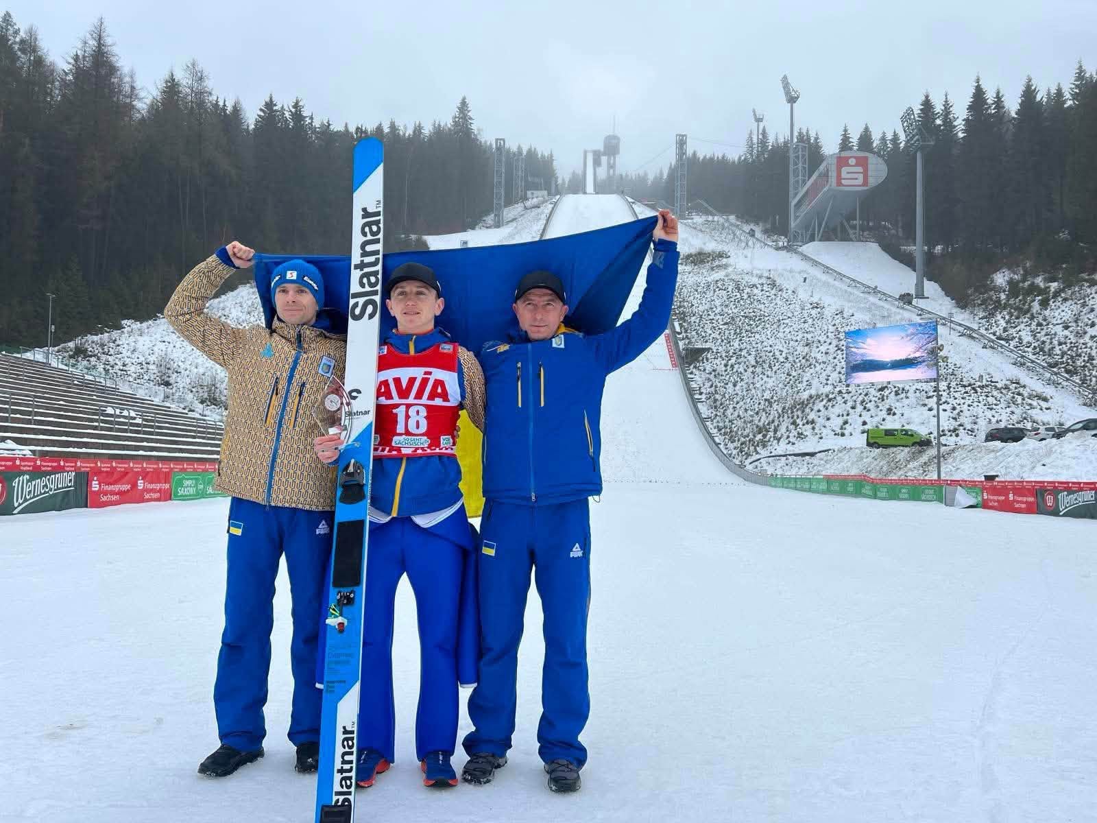 Двоє прикарпатських стрибунів з трампліна здобули медалі чемпіонату України