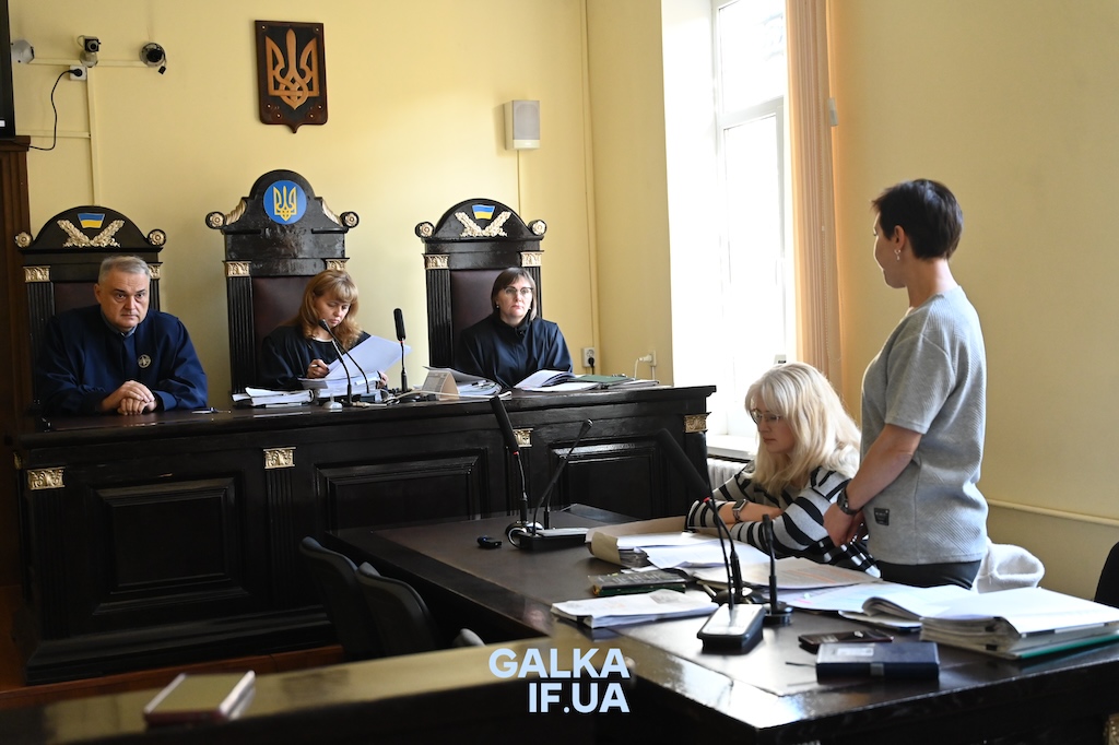 Витребують нові та раніше не подані документи: суд взяв перерву у розгляді справи про реконструкцію готелю в Івано-Франківську