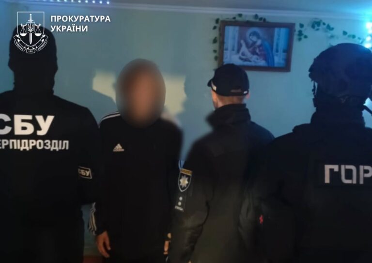 Купили паролі в Telegram і викрали майже 645 тисяч гривень: на Прикарпатті викрили трьох кіберзлочинців (ФОТО, ВІДЕО)