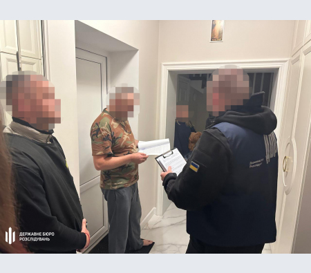 Санітарна рубка чи незаконна вирубка: на Прикарпатті у “Чорному лісі” знайшли порушення на понад 5 млн грн (ФОТО)