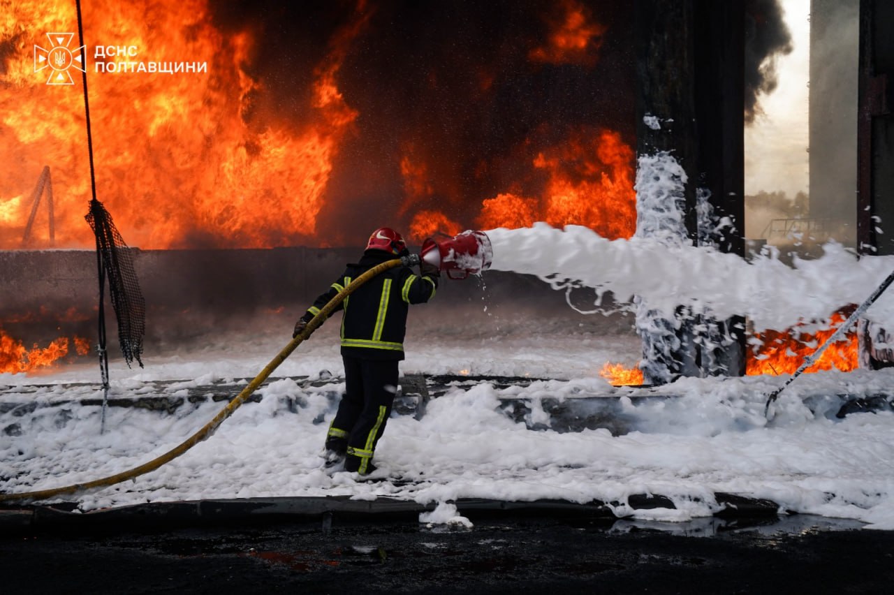 Вночі росіяни атакували Харків і Полтавщину: є постраждалі (ФОТО)