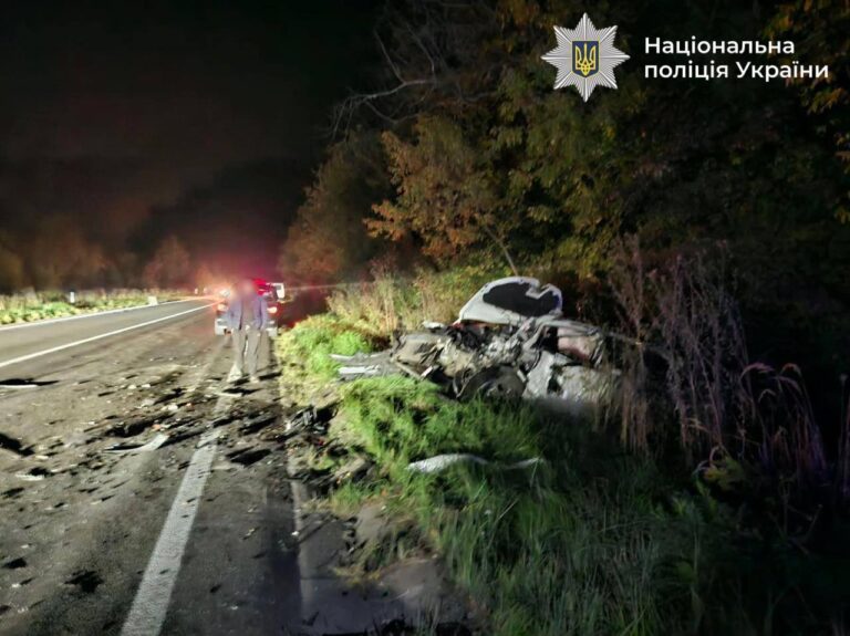 Смертельна ДТП на Рогатинщині: у зіткненні ВАЗу та Citroën загинув 27-річний чоловік (ФОТО)